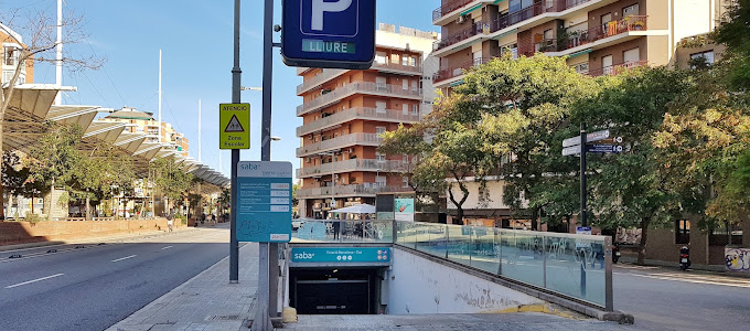 Parking Saba Barcelona-Clot Train Station - Barcelona